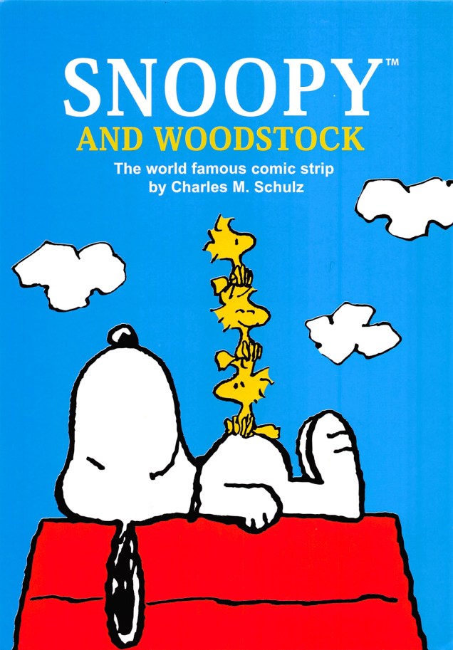 MY PEANUTS GANG AND SNOOPY POSTCARD COLLECTION